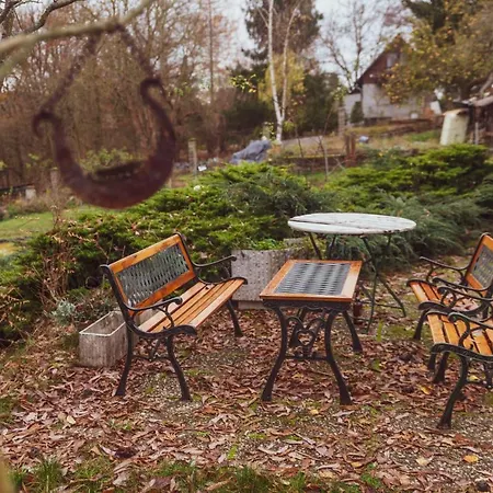 House In The Hills&woods, For 6-16 Guests, Prague 20km Casa vacanze *