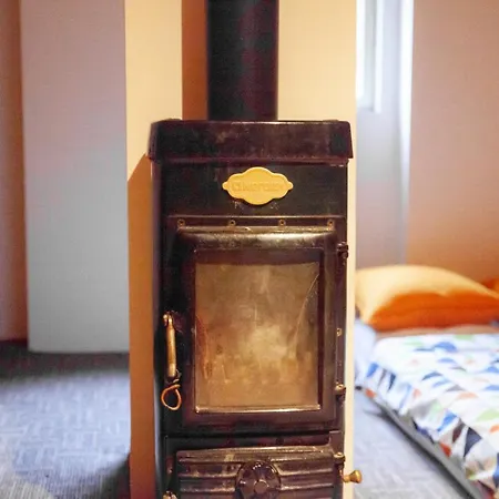 House In The Hills&woods, For 6-16 Guests, Prague 20km Casa vacanze