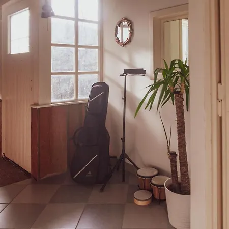 House In The Hills&woods, For 6-16 Guests, Prague 20km Casa vacanze *